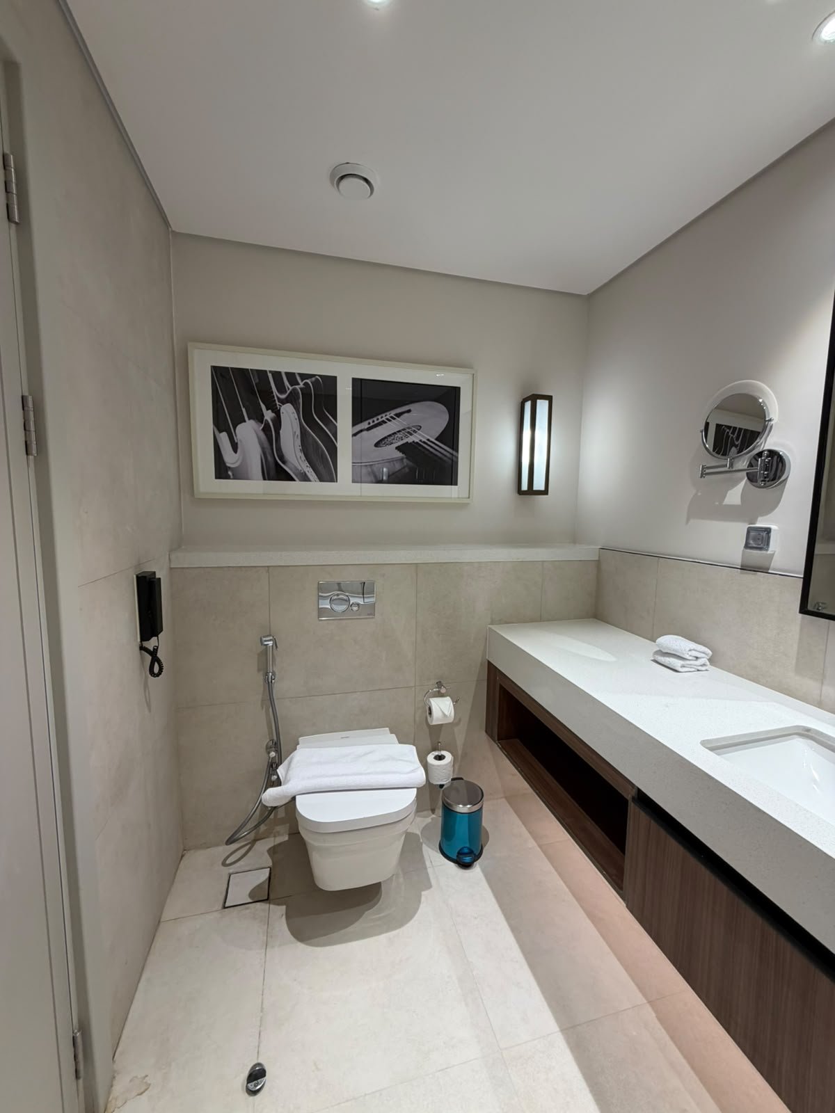 71-marassi-alamein-residence-307-07 Bathroom vanity and fixtures, hotel apartment for rent in Marassi Alamein Residence, North Coast | وحدة حوض الحمام وتجهيزاته، شقة فندقية للإيجار في مراسي العلمين ريزيدنس، الساحل الشمالي
