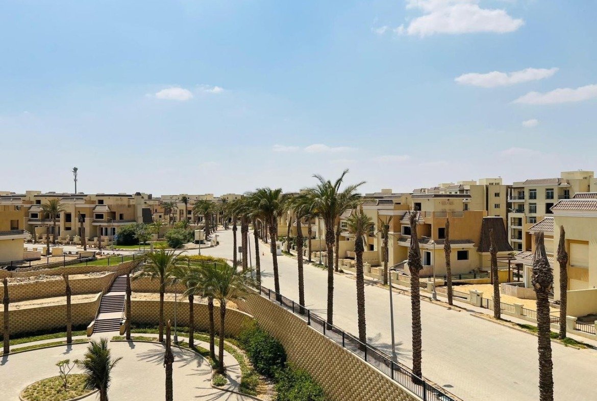 Sarai shared landscaped grounds and walkways | الحدائق والممرات المشتركة في سراي
