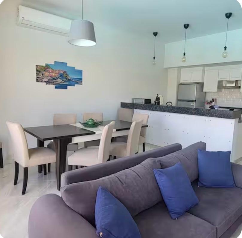 Dining area and living room, chalet for rent in Marassi Blanca, North Coast | منطقة طعام وغرفة معيشة، شاليه للإيجار في مراسي بلانكا، الساحل الشمالي