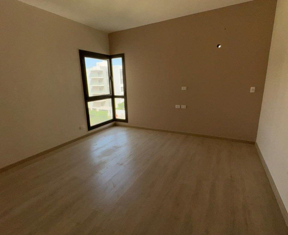 Apartment for Sale in The Address East New Cairo - شقة للبيع في ذا أدريس إيست التجمع الخامس 135-03