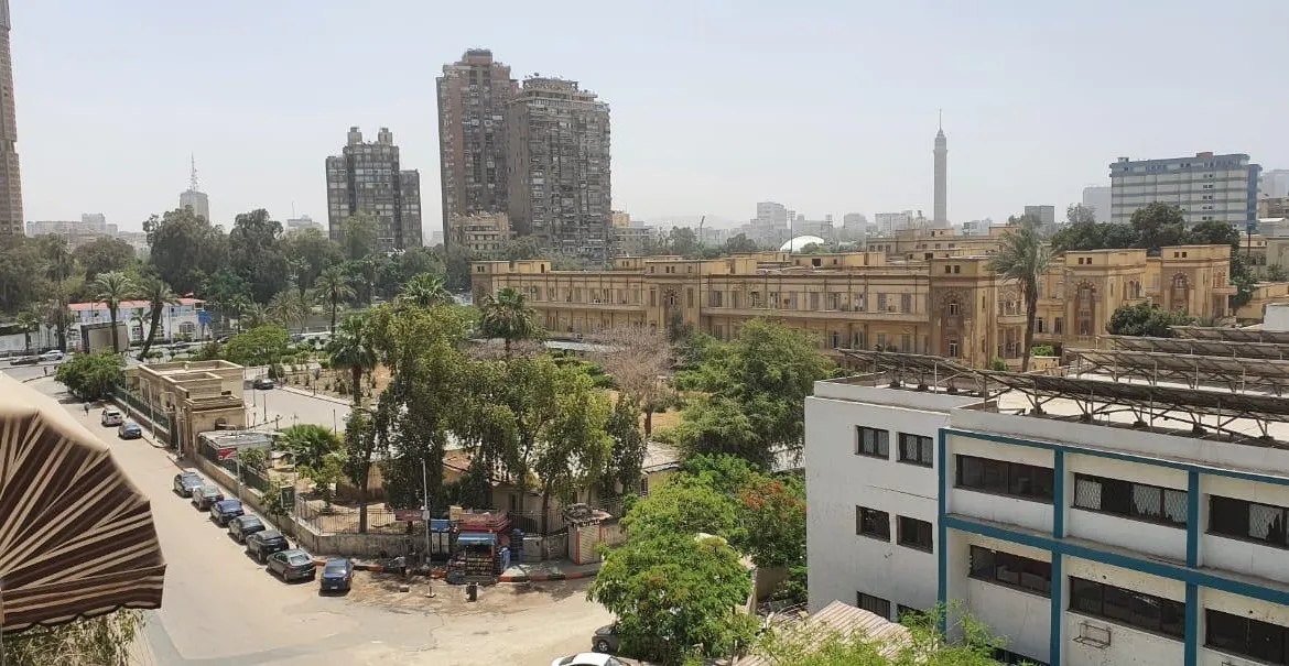 Nile view from building on Nile Corniche Agouza - إطلالة النيل من العمارة على كورنيش النيل بالعجوزة - 102-01