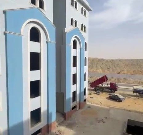 Building exterior of Al Nakheel compound in New Cairo