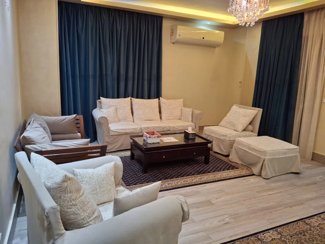 Furnished apartment for rent in Tag Sultan, Taj City - شقة للبيع في تاج سلطان مدينة نصر 34-10