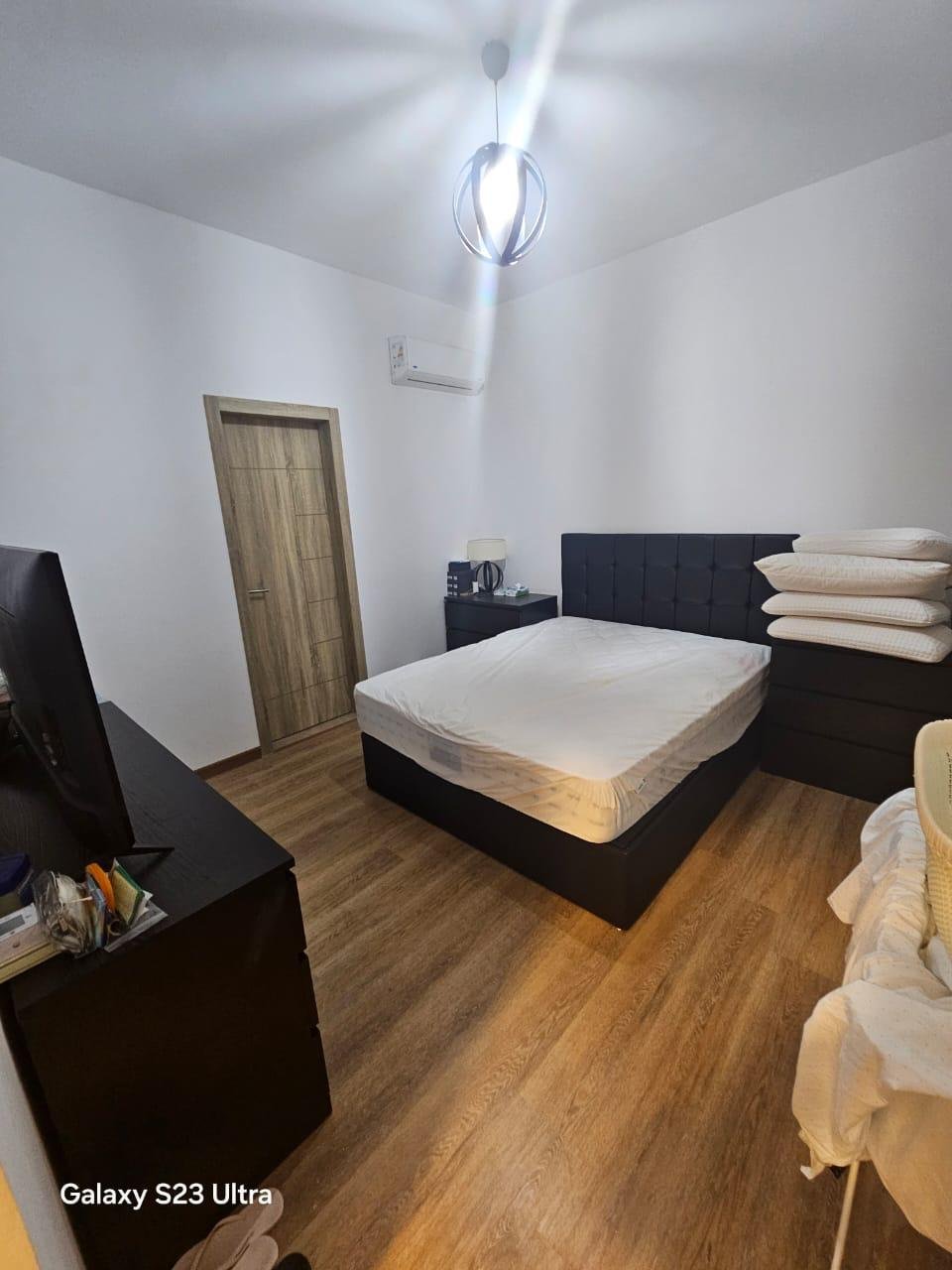 apartment-sale-5th-square-new-cairo-15-master-bedroom غرفة نوم بسرير مزدوج - شقة في فيفث سكوير، القاهرة الجديدة