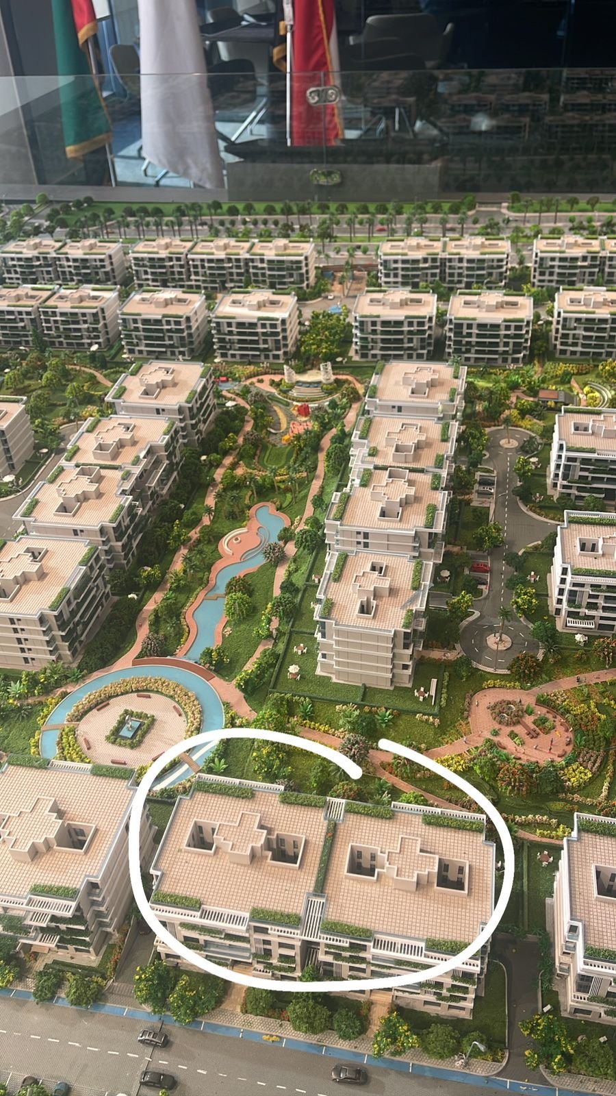 Aerial rendering with a circled group of buildings - apartment in Blue Tree Golden Square, 5th Settlement