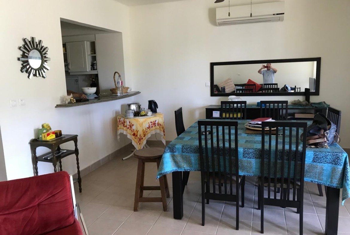 Furnished chalet for sale in Catania Marassi North Coast - reception and dining area
