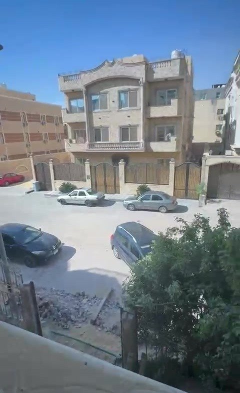 Apartment for sale in Defaa Watany New Cairo - شقة للبيع في فيلات الدفاع الوطني التجمع الخامس 64-07