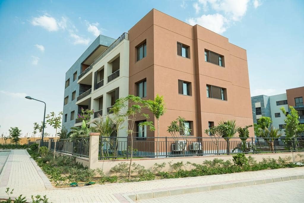 Apartment for sale in District 5 New Cairo - شقة للبيع في ديستريكت 5 التجمع الخامس 457-05