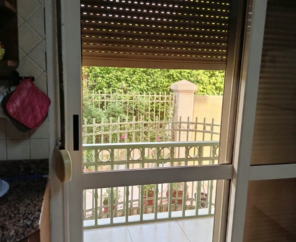 Balcony with garden view - البلكونة بإطلالة على الحديقة - 101-10