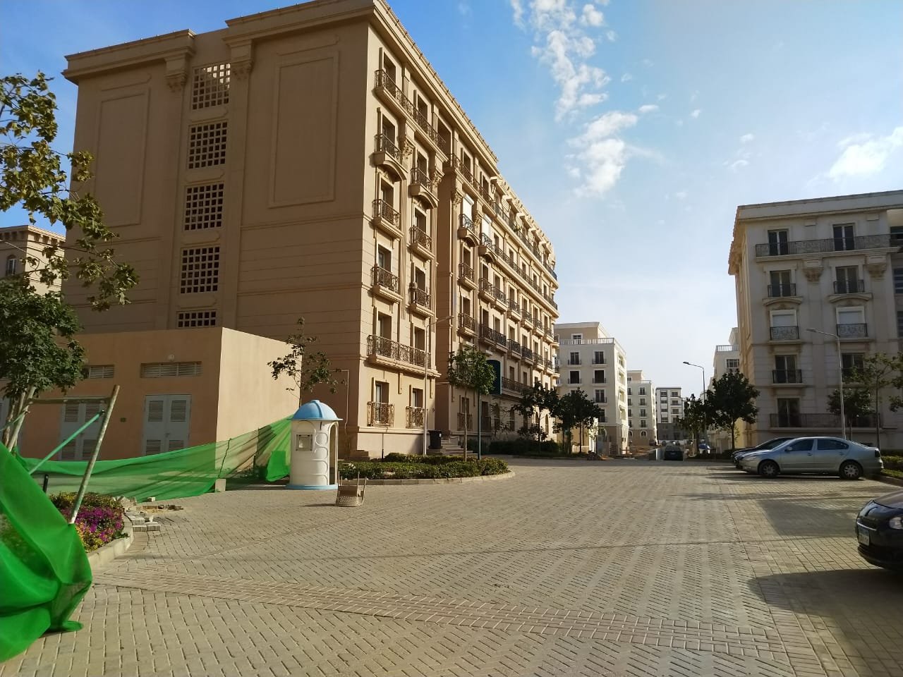مباني شقق ومنطقة انتظار - شقة في هايد بارك، القاهرة الجديدة