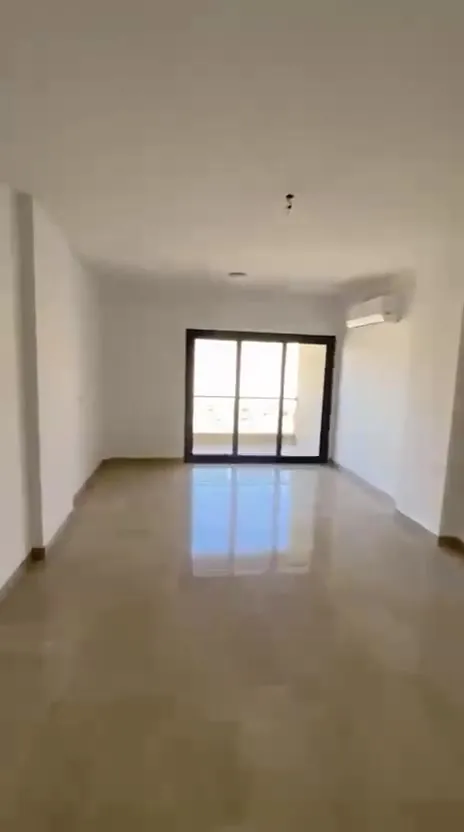 Apartment for rent in Moon Residence Fifth Square - شقة للإيجار في مون ريزيدنس فيفث سكوير 500-01