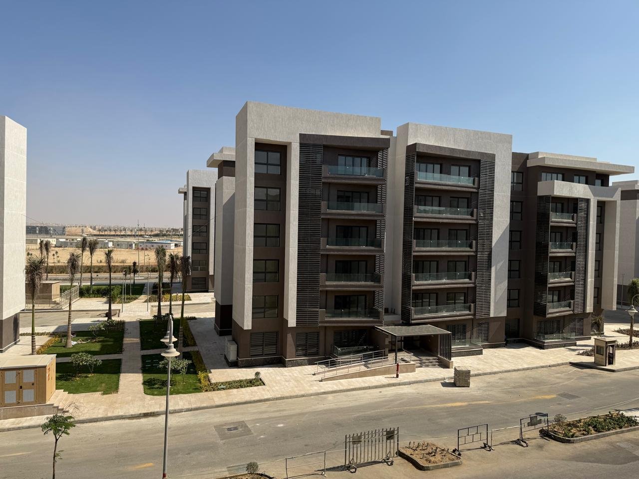 Apartment for sale in Madinaty B15 New Cairo - building exterior