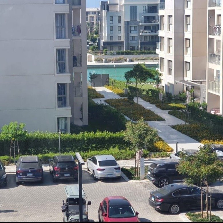 2-Bedroom Chalet for Sale in Marassi Marina Residence - شاليه للبيع في مراسي مارينا ريزيدنس الساحل الشمالي 1