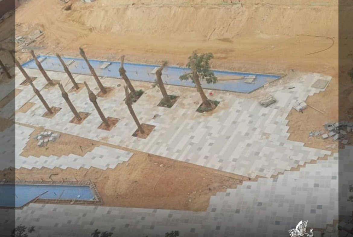 صورة جوية لأعمال التنسيق الخارجي بالكمبوند - تاون هاوس في ميدتاون كوندو، العاصمة الإدارية الجديدة