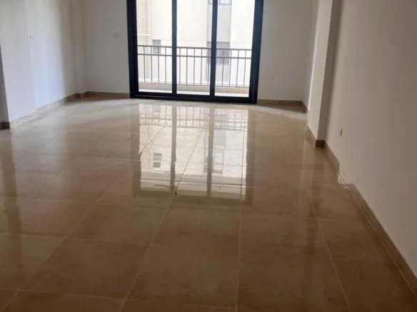 شقة للإيجار في مون ريزيدنس فيفث سكوير | 158 م² بالتكييفات