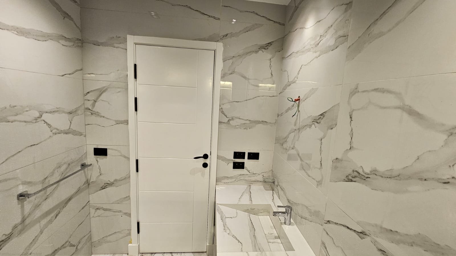mv-icity-apt-170-07.jpg Apartment Mountain View iCity New Cairo 170 sqm - شقة ماونتن فيو اي سيتي التجمع 136-07