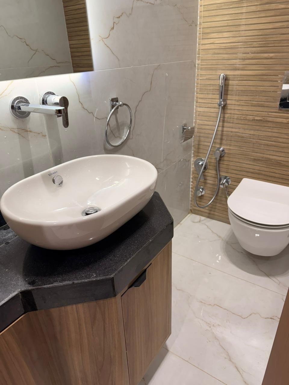 mv-icity-villa-325-01 Villa for rent in Mountain View iCity New Cairo - فيلا للإيجار في ماونتن فيو اي سيتي التجمع الخامس 123-01