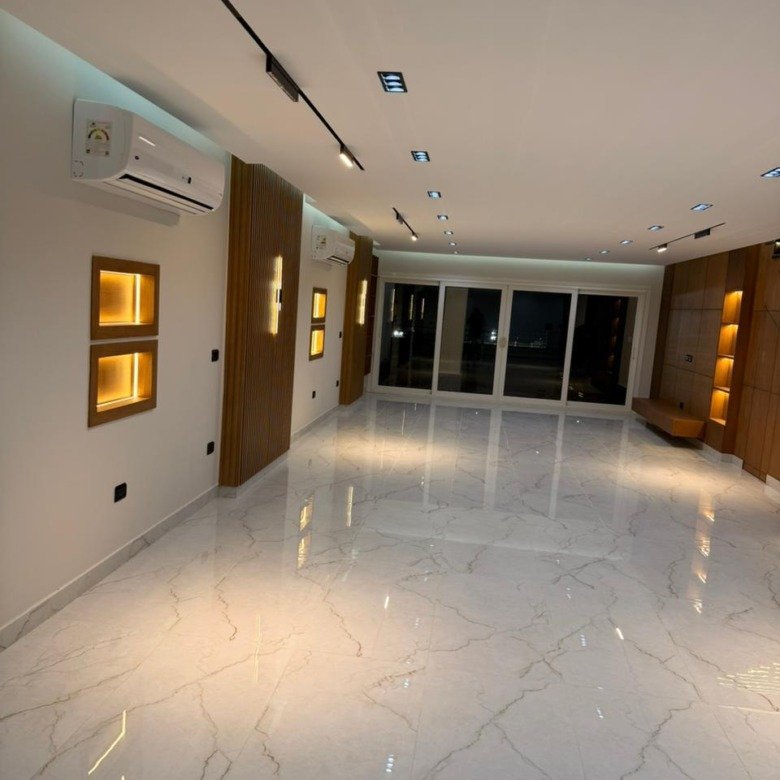 Villa for rent in Mountain View iCity New Cairo - فيلا للإيجار في ماونتن فيو اي سيتي التجمع الخامس 123-02