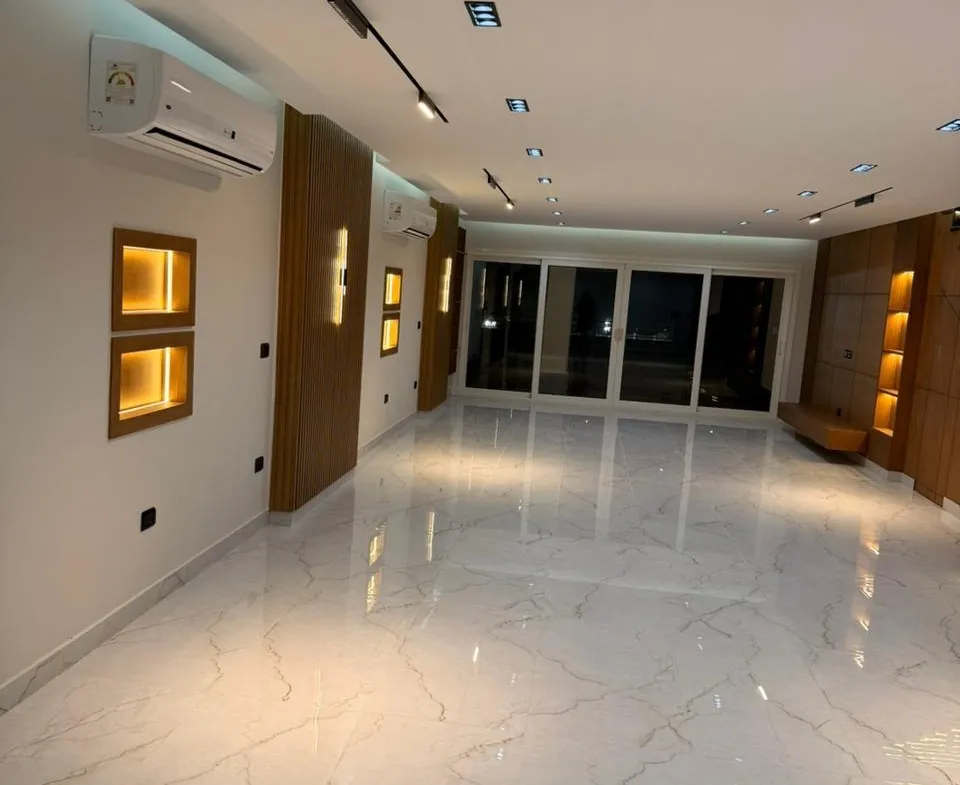 Villa for rent in Mountain View iCity New Cairo - فيلا للإيجار في ماونتن فيو اي سيتي التجمع الخامس 123-02