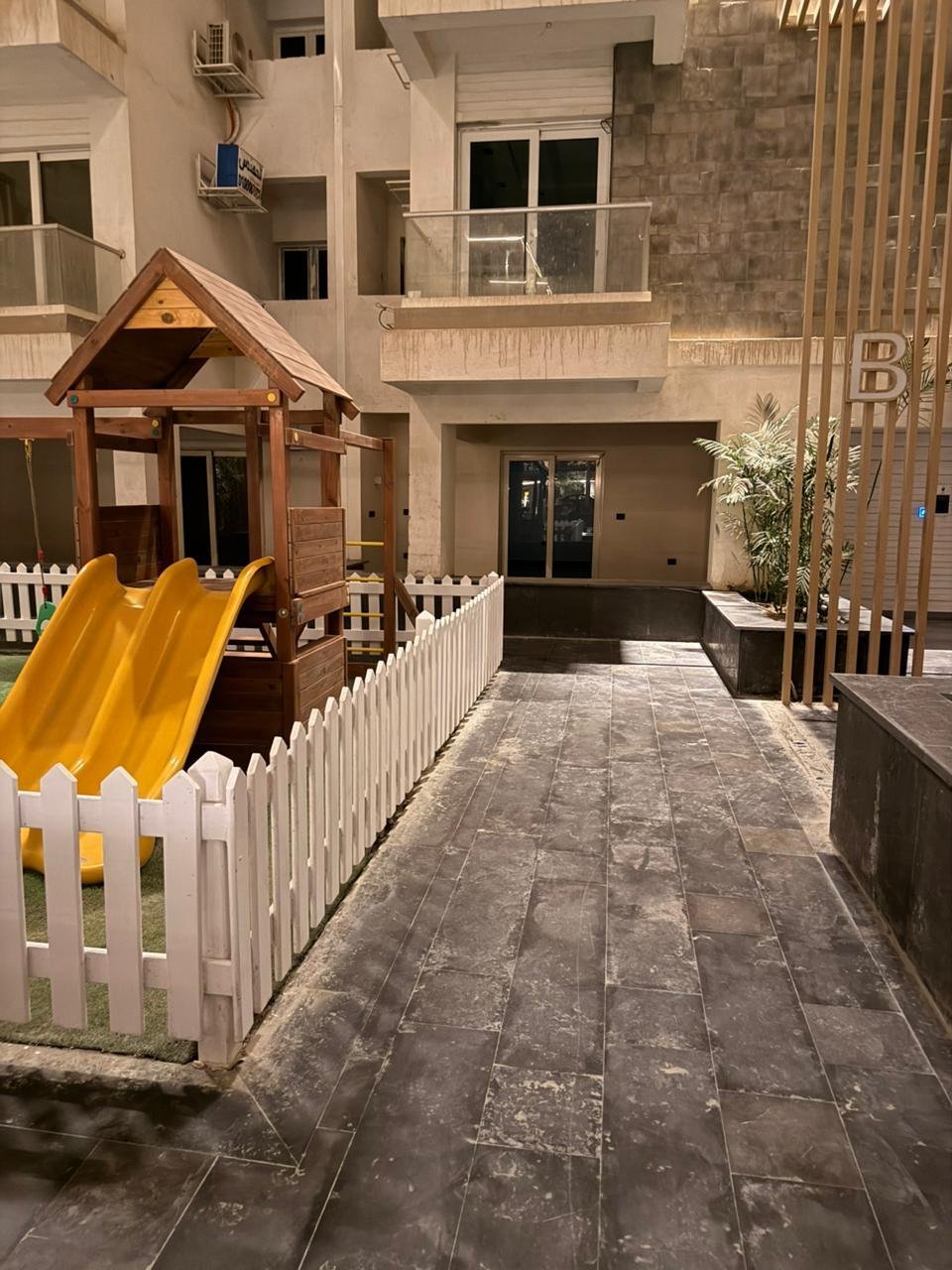 mv-icity-villa-325-08 Villa for rent in Mountain View iCity New Cairo - فيلا للإيجار في ماونتن فيو اي سيتي التجمع الخامس 123-08