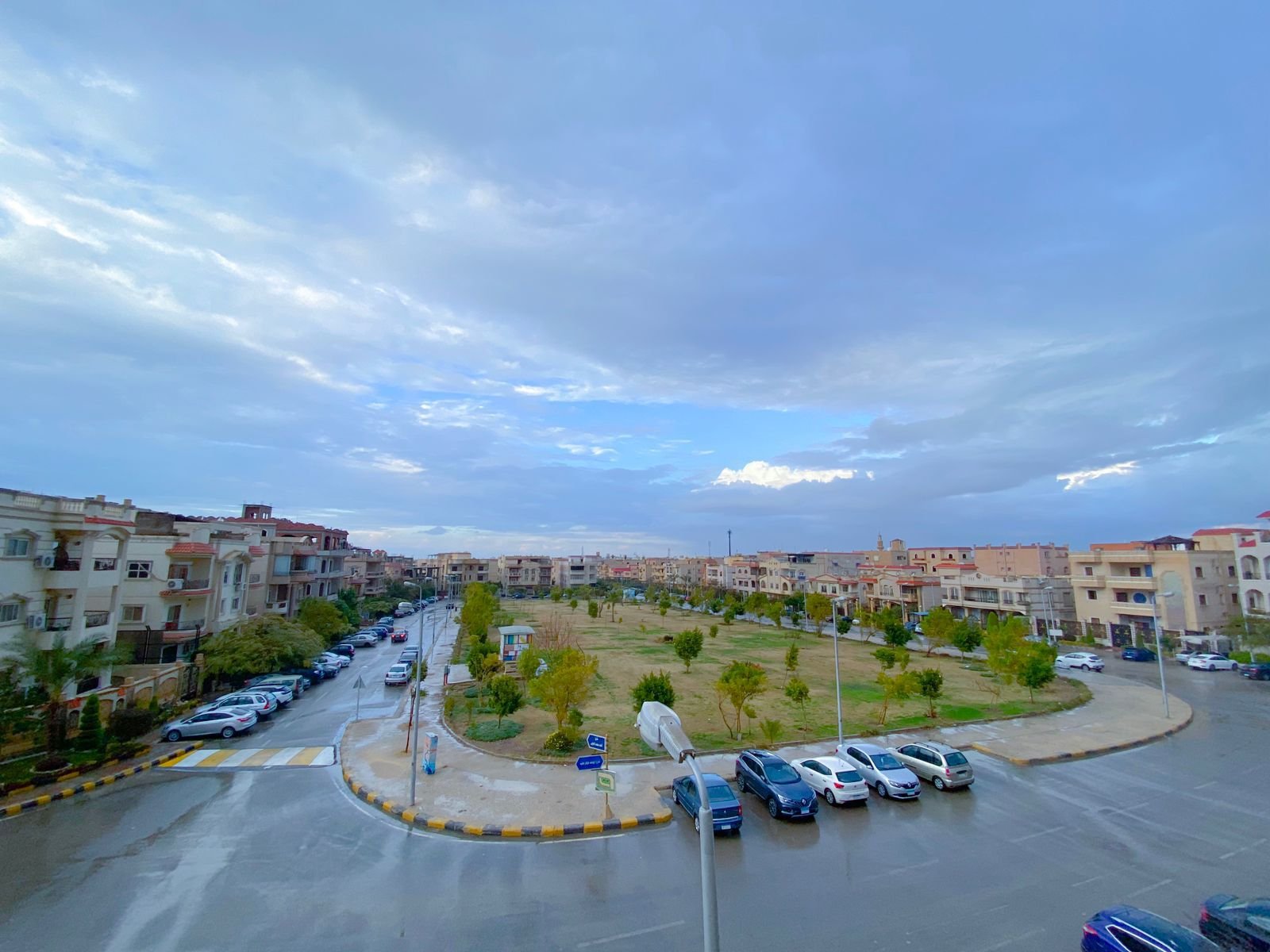 penthouse-for-sale-south-academy-new-cairo-365-sqm-garden-view-garden-view Direct view over a large public garden, South Academy B New Cairo - إطلالة مباشرة على حديقة كبيرة، جنوب الأكاديمية ب القاهرة الجديدة
