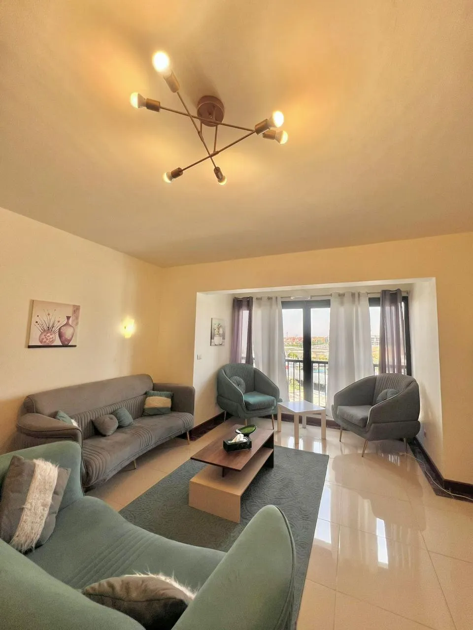 Duplex for rent in Porto New Cairo - دوبلكس للإيجار في بورتو نيو كايرو التجمع الخامس 90-01