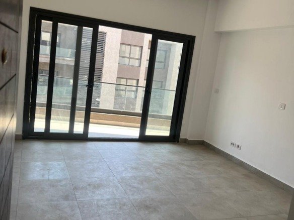 Apartment for sale in Privado Madinaty New Cairo - living room with balcony