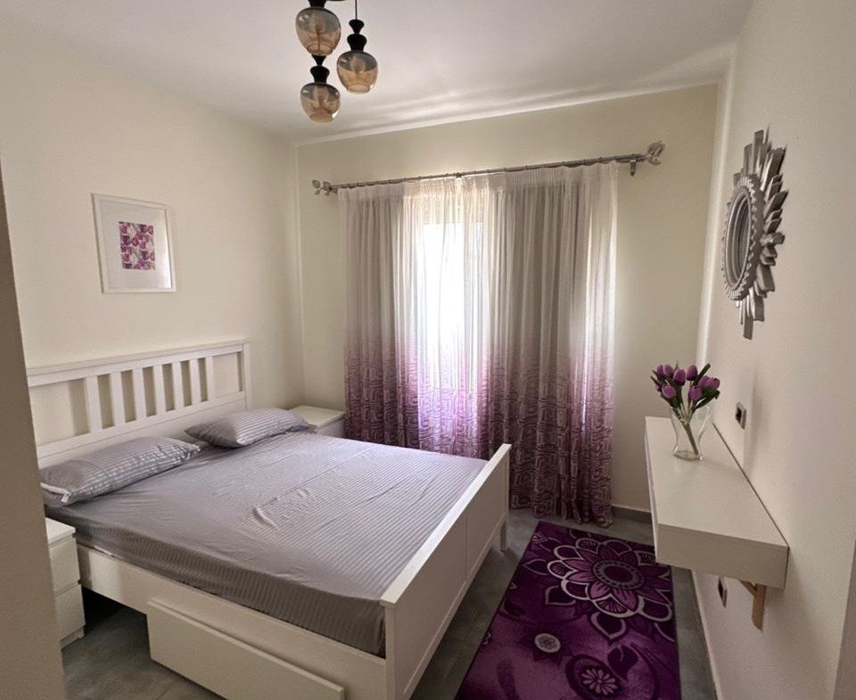 Bedroom with double bed and dressing table - chalet, Ain Sokhna