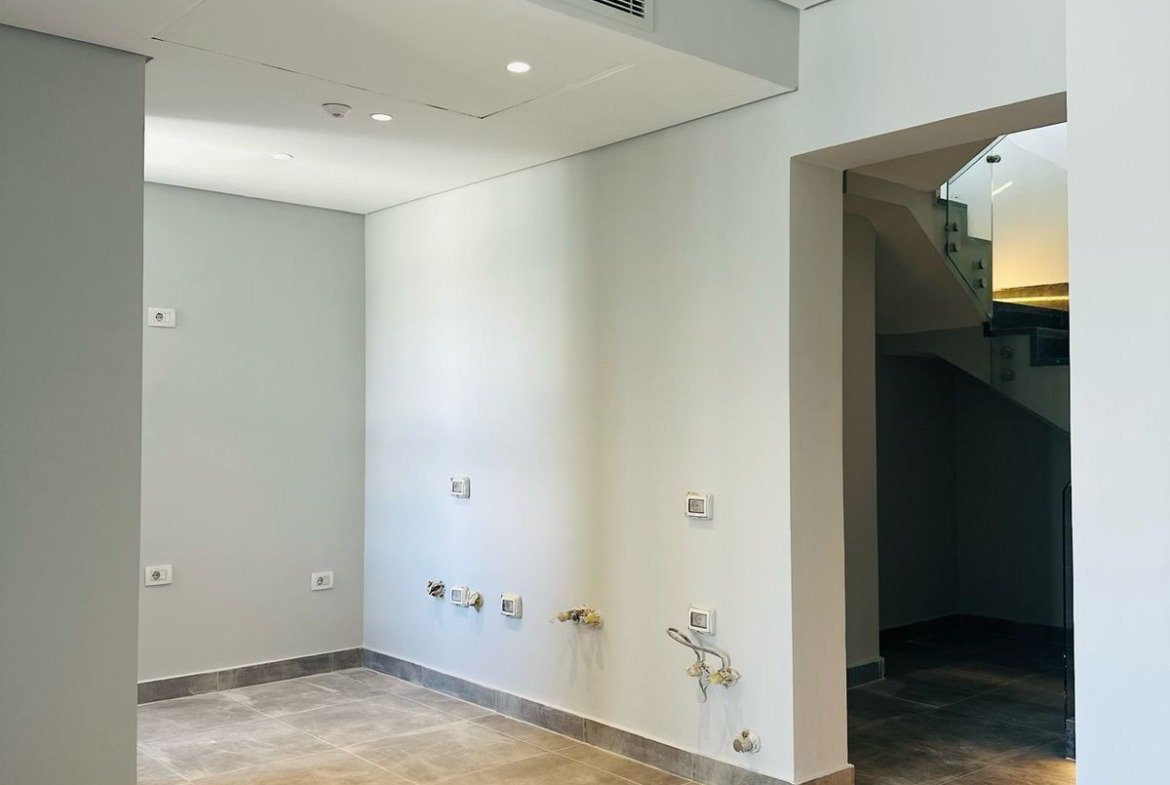 Duplex for sale in Trio Gardens New Cairo - دوبلكس للبيع في تريو جاردنز التجمع الخامس 68-10