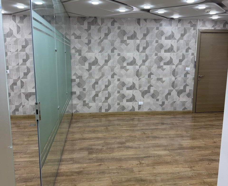Office for rent in Trivium Square Fifth Settlement 196 sqm | مكتب للإيجار في تريفيوم سكوير التجمع الخامس 196 متر - 12